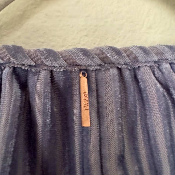 MISA Eve Pinstripe Velvet Ruffle Ribbed Wrap Midi Dress Lilac Blue S - Picture 8 of 10